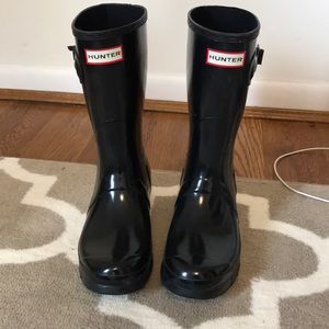 Hunter black rain boots- short size 8